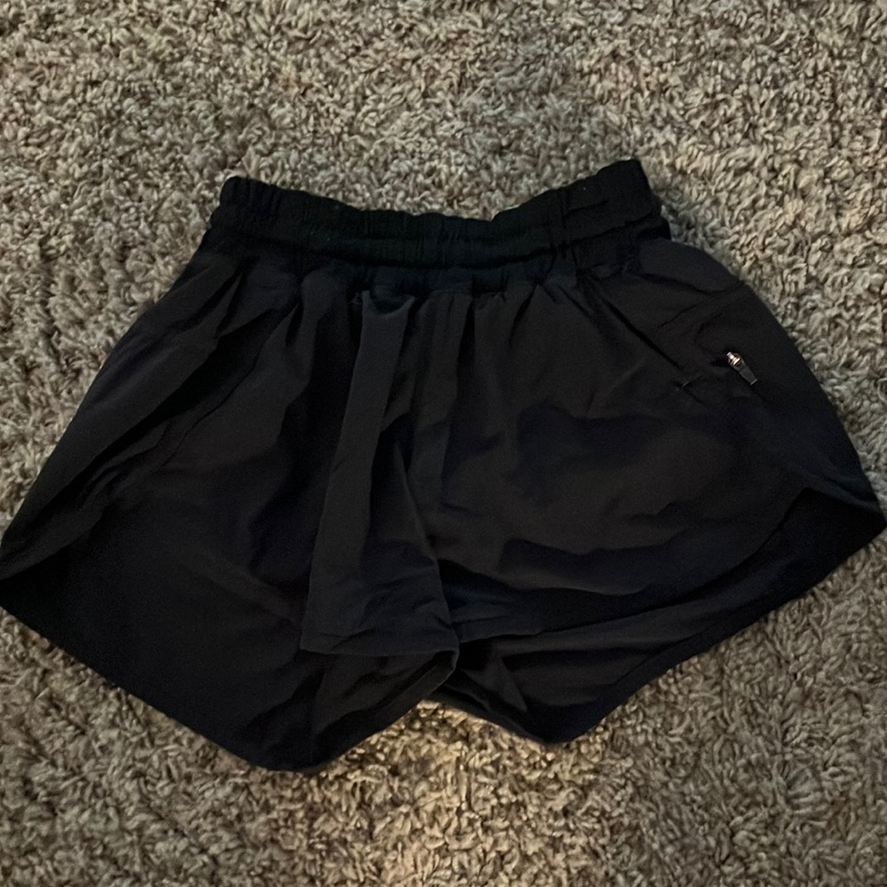 lululemon tracker shorts, color: black